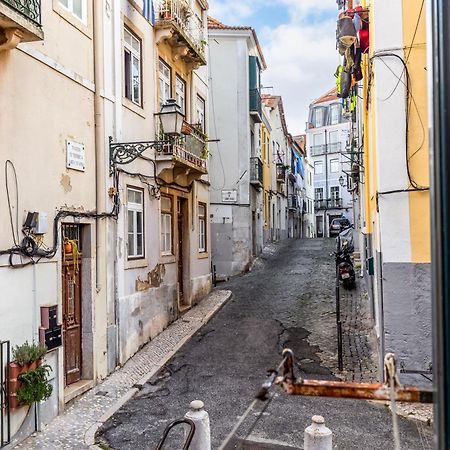 Escadinhas Da Santa Apartment Lisboa Exteriör bild